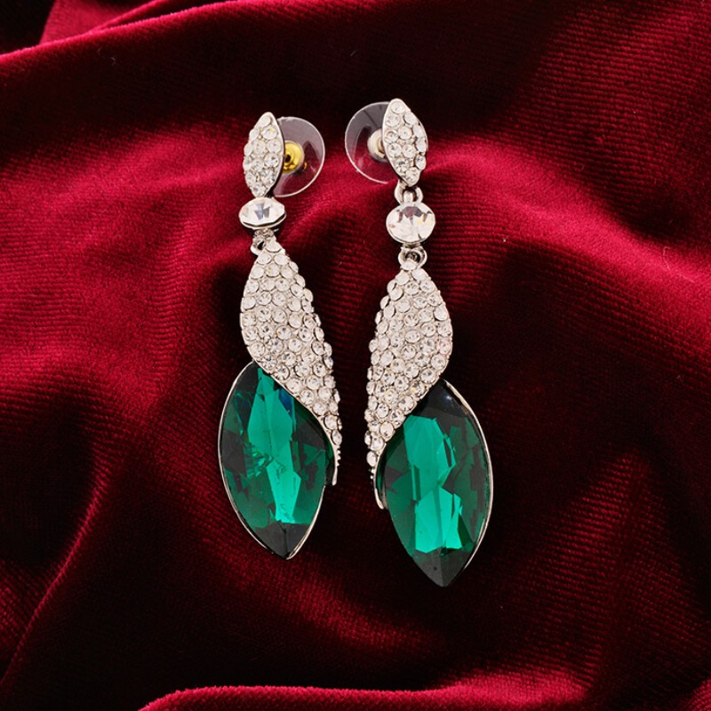 Luxury earrings online